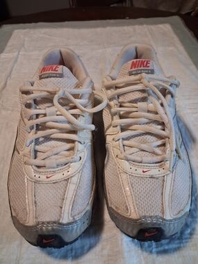 Women's Nike REAX White Athletic Sneakers with Red Accents